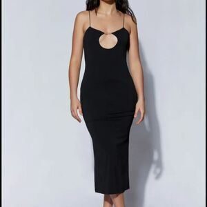 Meshki Ariya Hardware Solid Black Keyhole Midi Dress
